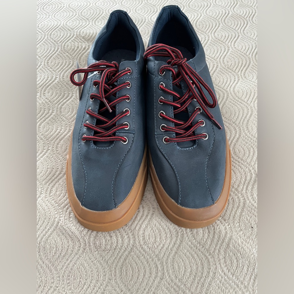 Mutual Weave Men's Blue and Brown Casual Shoes size 8